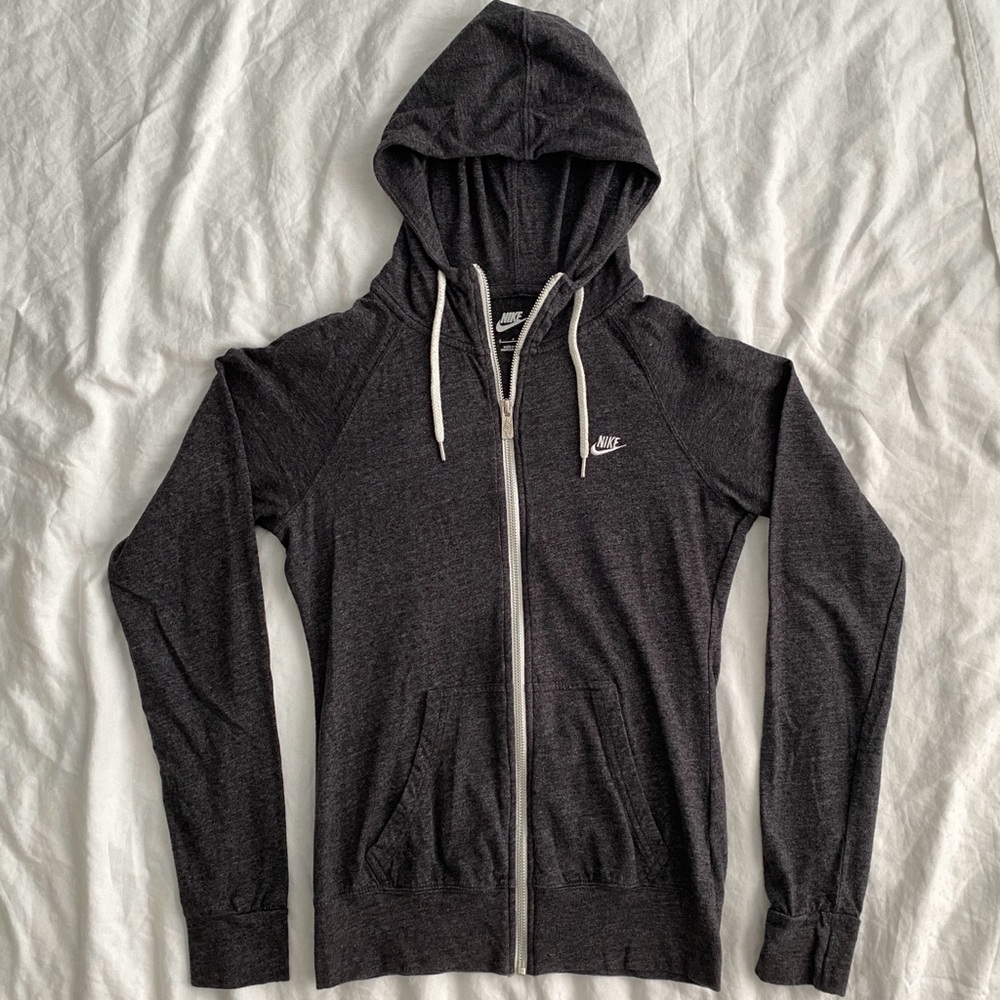 Nike Women’s Gray Zip-Up Hoodie